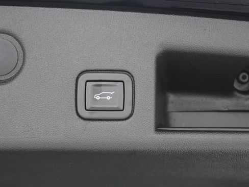 Used 2020 Chevrolet Equinox LT AWD/4WD image 20
