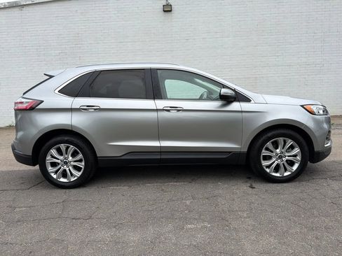 Used 2020 Ford Edge Titanium FWD image 1