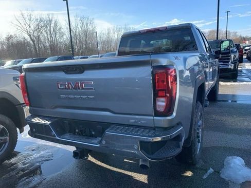 New 2026 GMC Sierra 2500 SLE w/ SLE Value Package; image 4