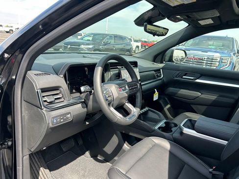 New 2026 GMC Terrain Elevation w/ Elevation Premium Package AWD/4WD image 18