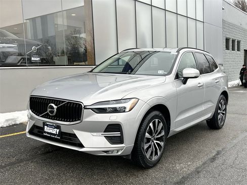 Certified 2023 Volvo XC60 B5 Core w/ Climate Package image 1