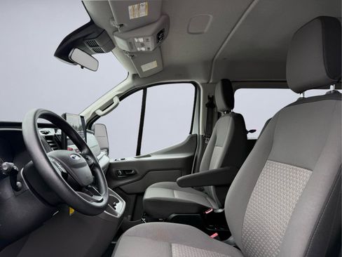 Used 2024 Ford Transit 350 XLT RWD image 17
