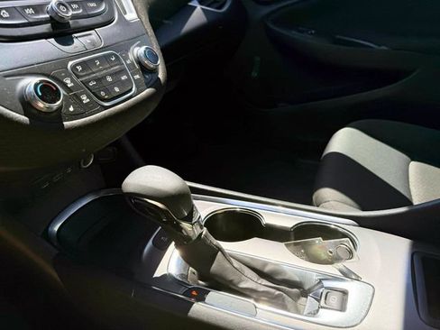 Used 2023 Chevrolet Malibu LT w/ Driver Confidence Package FWD image 28