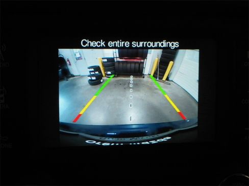 Used 2017 Jeep Renegade Trailhawk image 17