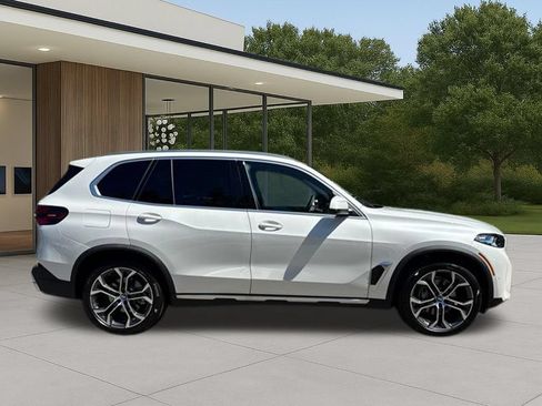 New 2026 BMW X5 sDrive40i w/ Premium Package RWD image 7