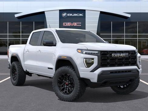 New 2026 GMC Canyon Elevation w/ LPO, Black Badging Package RWD image 7