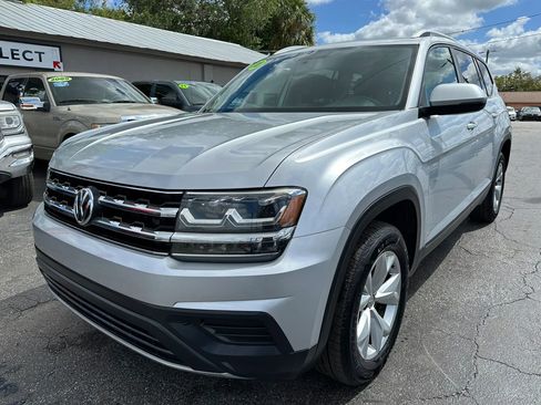Used 2018 Volkswagen Atlas Launch Edition FWD image 2