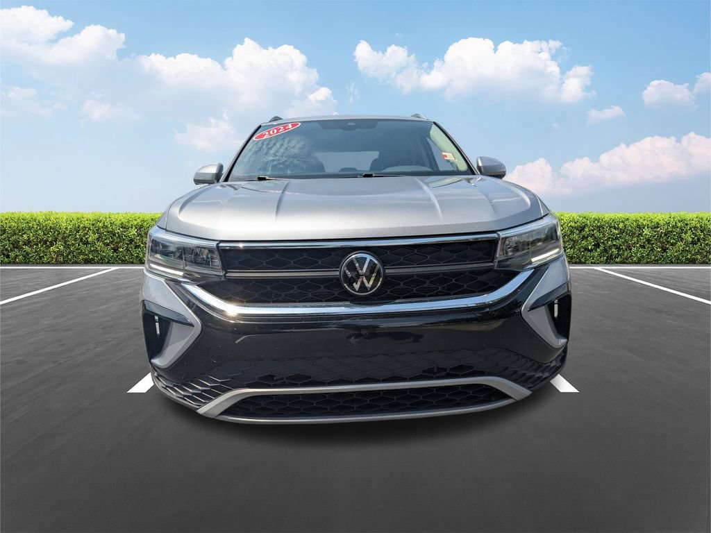 Used 2024 Volkswagen Taos SE FWD image 10