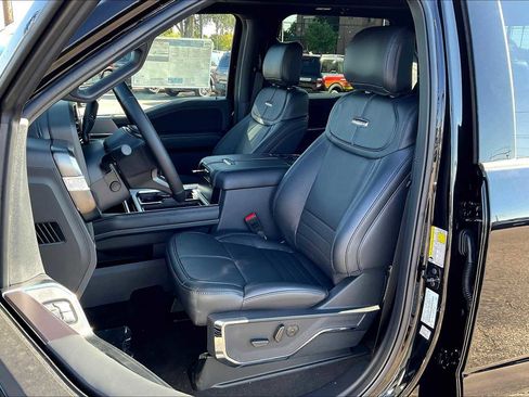 New 2026 Ford F350 Platinum w/ FX4 Off-Road Package image 9