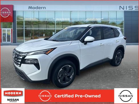 Certified 2025 Nissan Rogue SV FWD image 1
