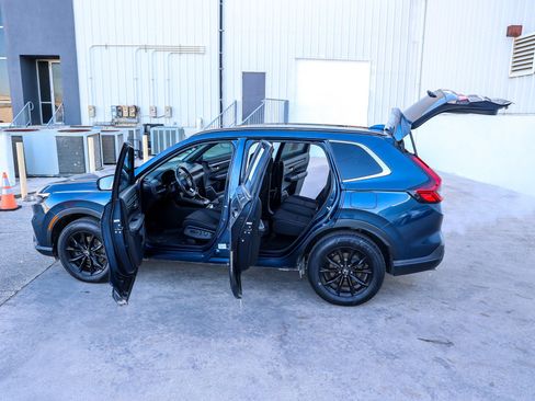 Used 2024 Honda CR-V Sport image 11