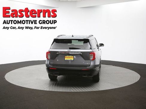 Used 2022 Ford Explorer XLT w/ Equipment Group 202A image 38