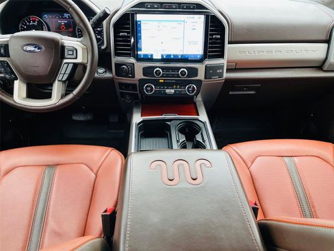 Used 2022 Ford F350 King Ranch w/ King Ranch Ultimate Package AWD/4WD image 33