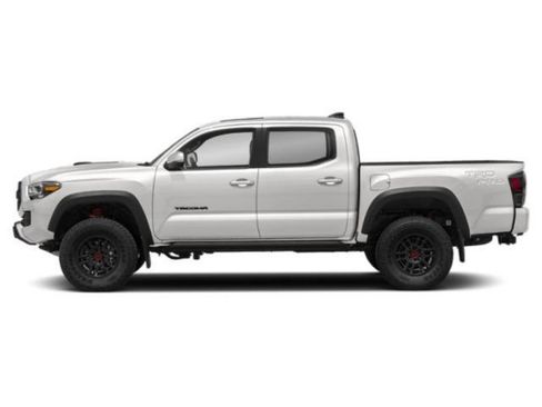 Used 2023 Toyota Tacoma TRD Off-Road image 3