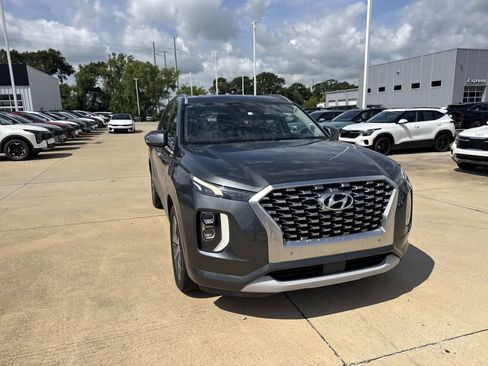 Used 2021 Hyundai Palisade Limited FWD image 7
