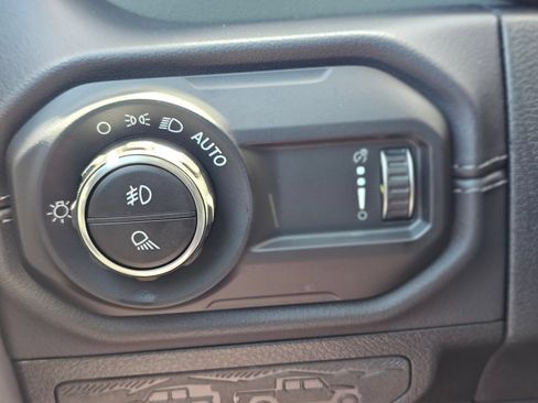 New 2026 Jeep Gladiator Mojave AWD/4WD image 19
