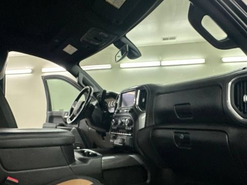 Used 2022 Chevrolet Silverado 2500 LTZ w/ Carhartt Edition AWD/4WD image 21