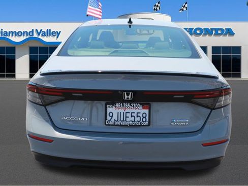 Used 2024 Honda Accord Sport image 5