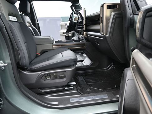 Used 2024 GMC Hummer EV 3X image 23