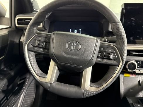 Used 2024 Toyota Tacoma TRD Off-Road w/ TRD Off Road Premium Package image 20