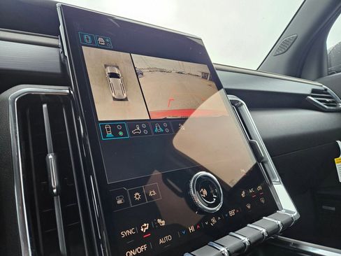 New 2026 GMC Acadia Elevation w/ Elevation Premium Package image 19