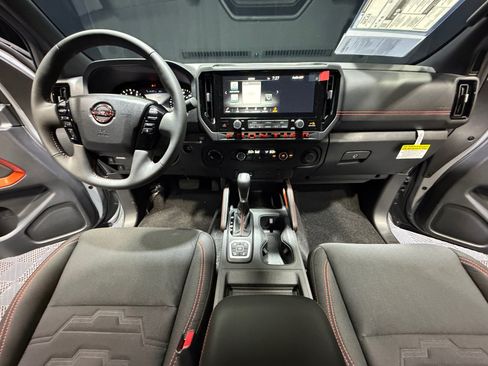 New 2026 Nissan Frontier PRO-4X w/ Tow Package AWD/4WD image 20