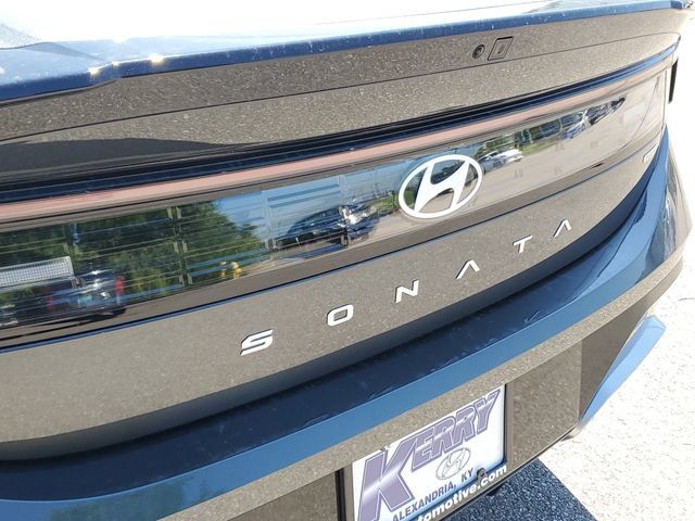 New 2026 Hyundai Sonata SEL FWD image 7