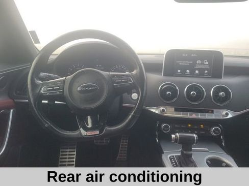 Used 2018 Kia Stinger GT image 4