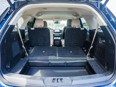 Used 2020 Ford Explorer Limited image 12