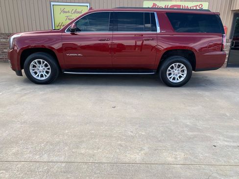 Used 2020 GMC Yukon XL SLT AWD/4WD image 5