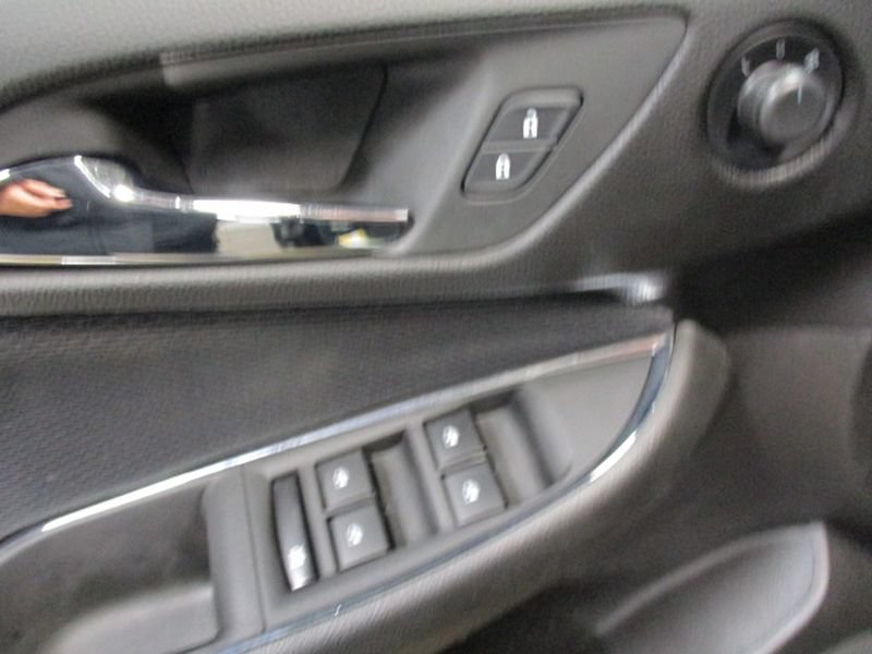 Used 2019 Chevrolet Cruze LT FWD image 15