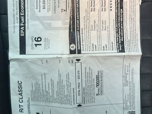 Used 2012 Dodge Challenger R/T image 15