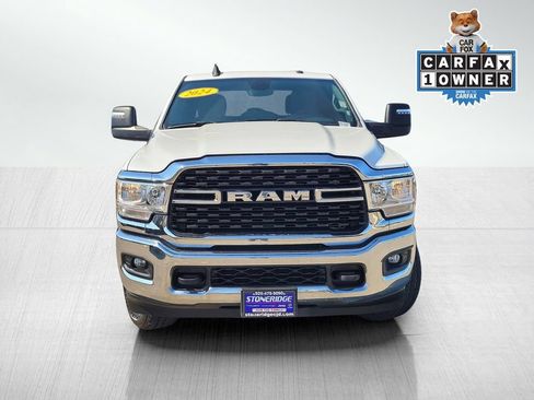 Used 2024 RAM 2500 Big Horn AWD/4WD image 2