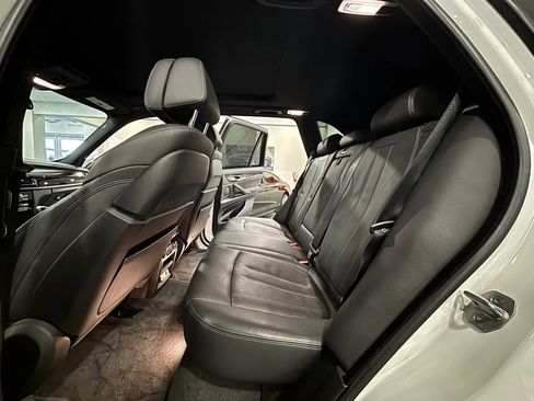 Used 2017 BMW X5 xDrive35i AWD/4WD image 16