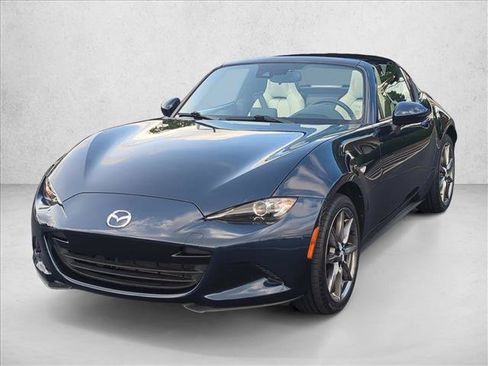 Used 2021 MAZDA MX-5 Miata RF Grand Touring RWD image 9