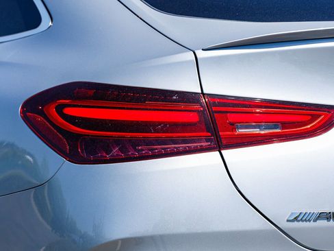 New 2025 Mercedes-Benz GLE 53 AMG 4MATIC Coupe image 8
