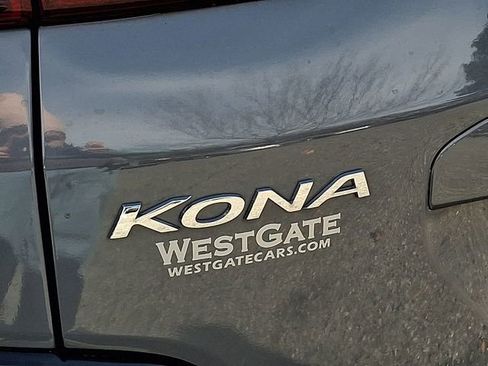 Used 2023 Hyundai Kona Limited image 43