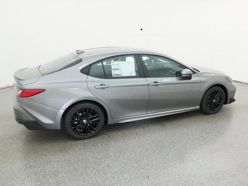 New 2026 Toyota Camry SE image 32