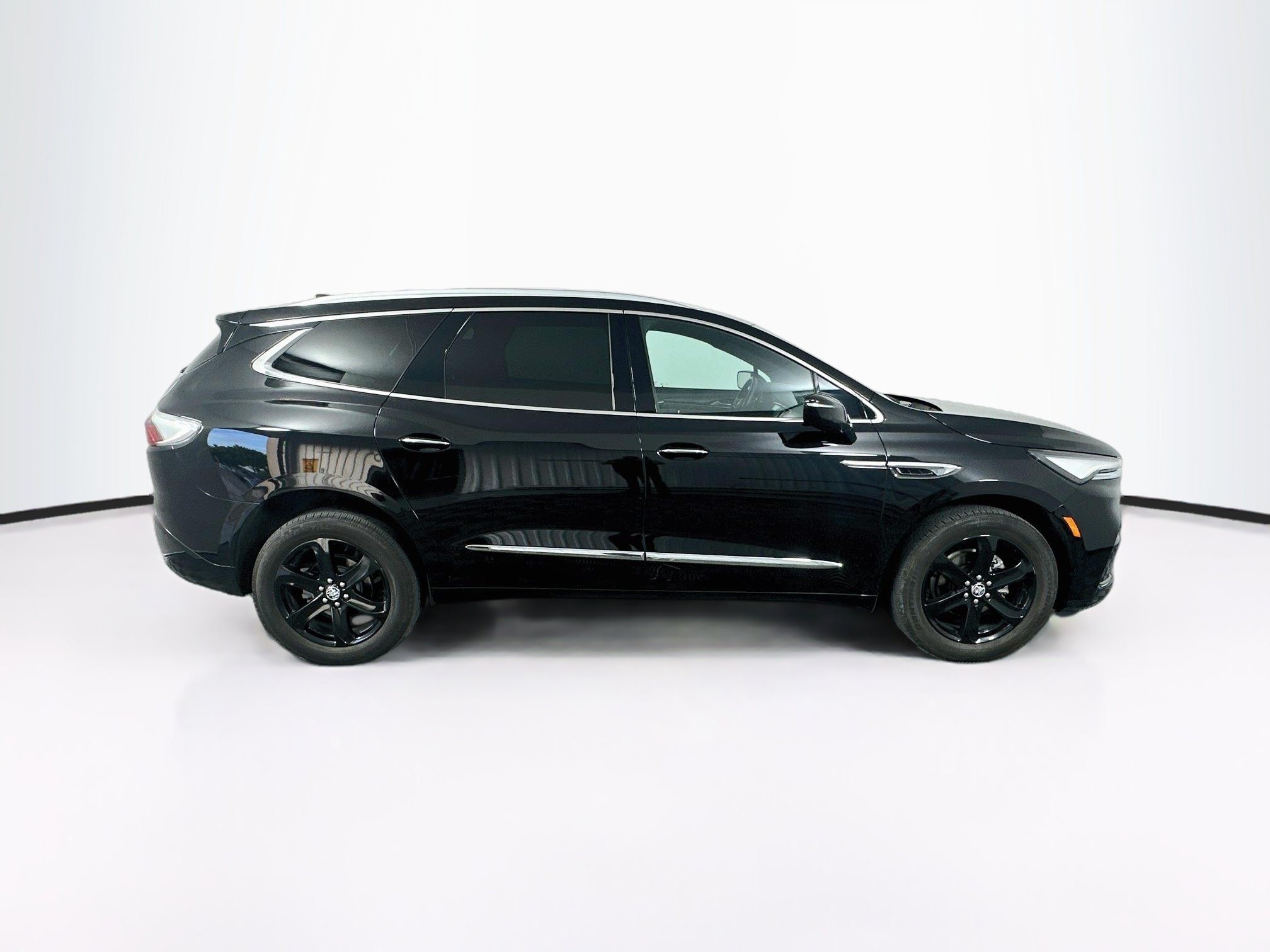 Used 2023 Buick Enclave Essence w/ Experience Buick Package FWD image 10