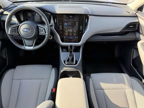 Used 2025 Subaru Outback Premium image 20