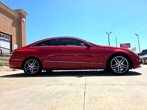 Used 2014 Mercedes-Benz E 350 2dr Cpe E 350 RWD image 4