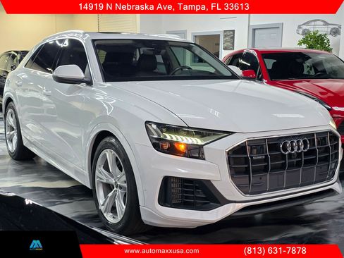 Used 2023 Audi Q8 Prestige AWD/4WD image 1