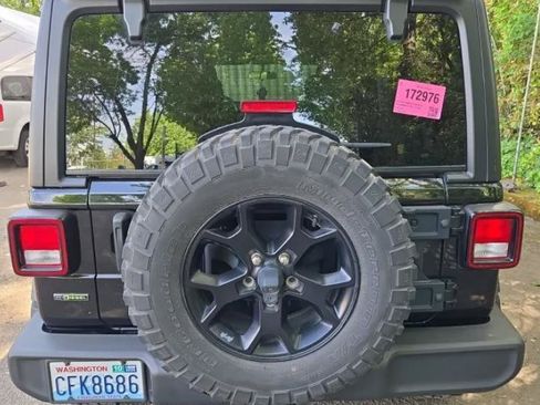 Used 2022 Jeep Wrangler Unlimited Sport AWD/4WD image 5