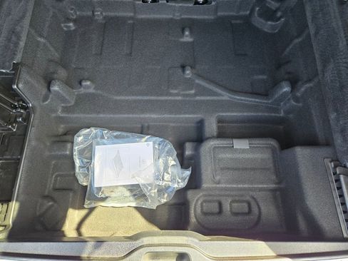 Used 2019 Mercedes-Benz GLC 300 image 19