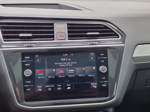 Used 2019 Volkswagen Tiguan S FWD image 42