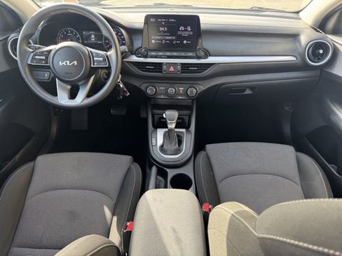 Certified 2023 Kia Forte LXS image 12