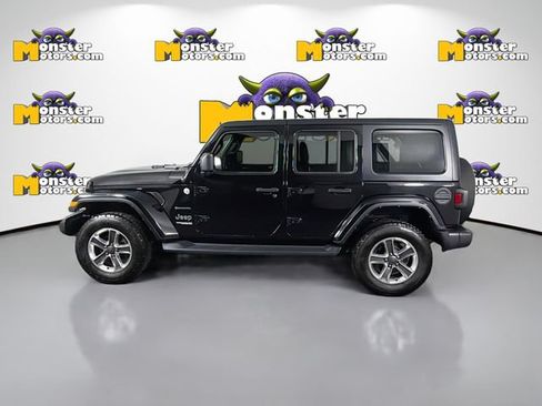 Used 2021 Jeep Wrangler Unlimited Sahara w/ Uconnect 4C Nav & Sound Group AWD/4WD image 8