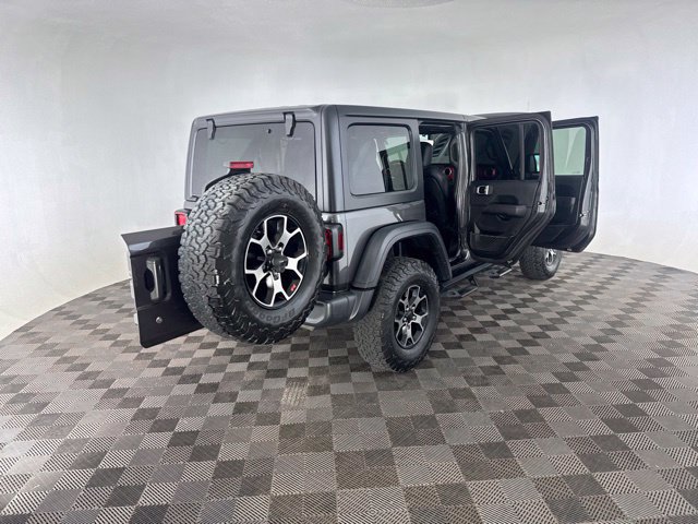 Used 2018 Jeep Wrangler Unlimited Rubicon AWD/4WD image 15