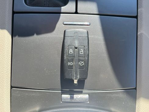 Used 2011 Ford Taurus Limited w/ 303A Rapid Spec Order Code image 27