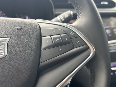 Used 2018 Cadillac XT5 Luxury w/ Driver Awareness Package FWD image 33